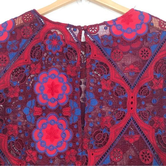 AMT NEW Deep Red Crochet Floral Mini Sheath Dress - Picture 6 of 13